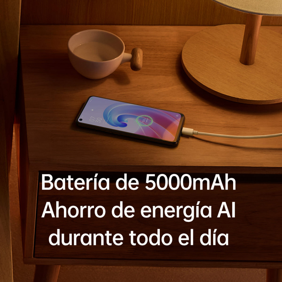 Movil con procesador Snapdragon muy rapido y fluido.  Carga muy rápida y gran batería.